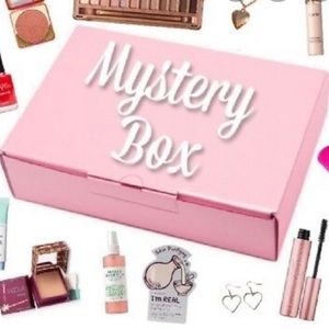 Mystery Beauty Box